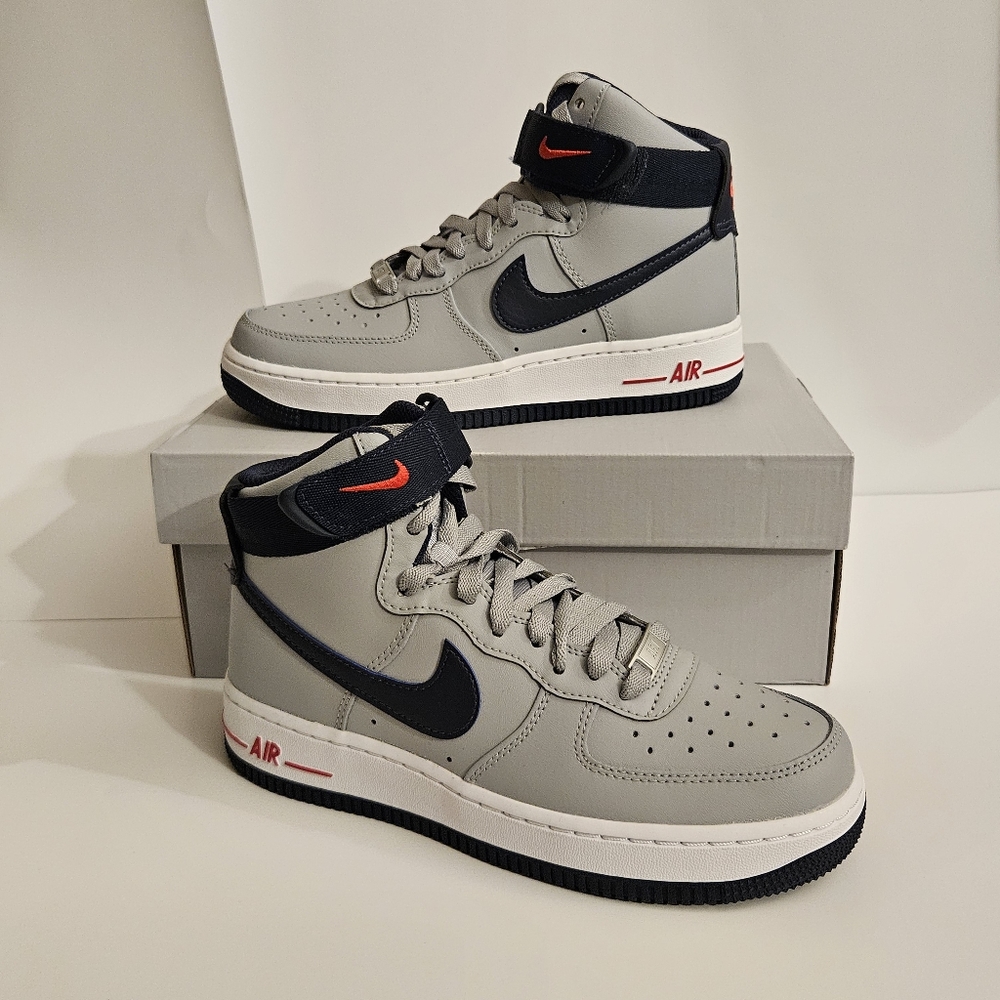 NIKE  AIR FORCE